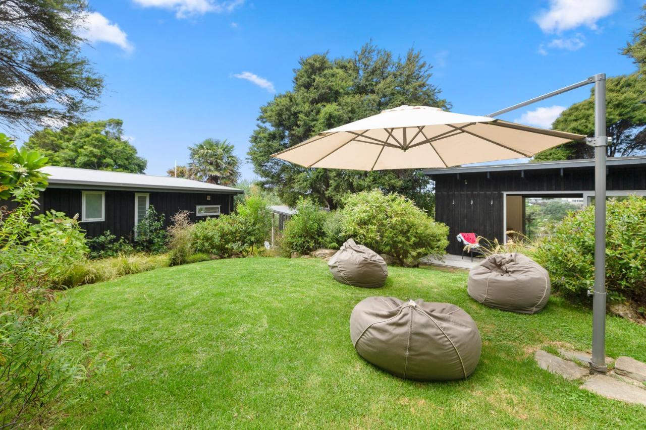 Palm Views - Stay Waiheke Palm Beach Extérieur photo