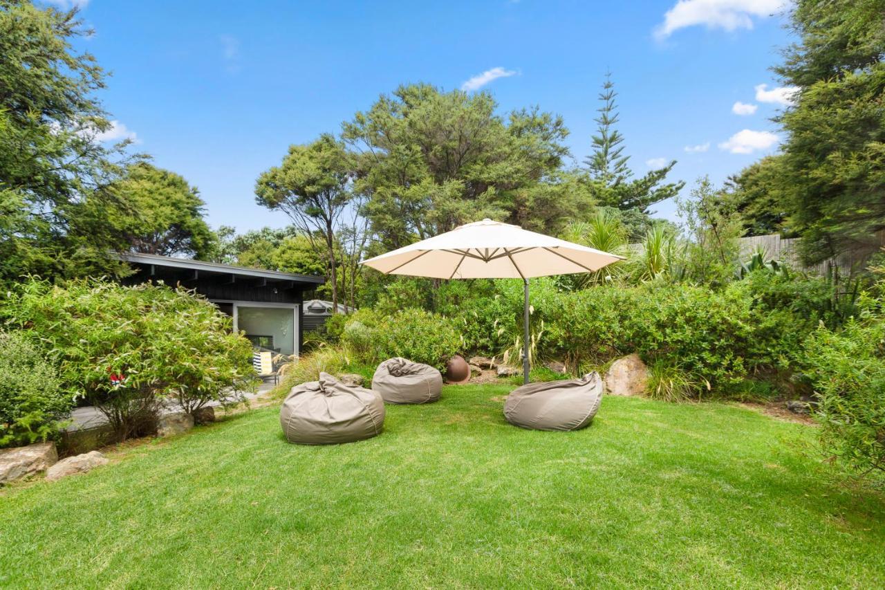 Palm Views - Stay Waiheke Palm Beach Extérieur photo