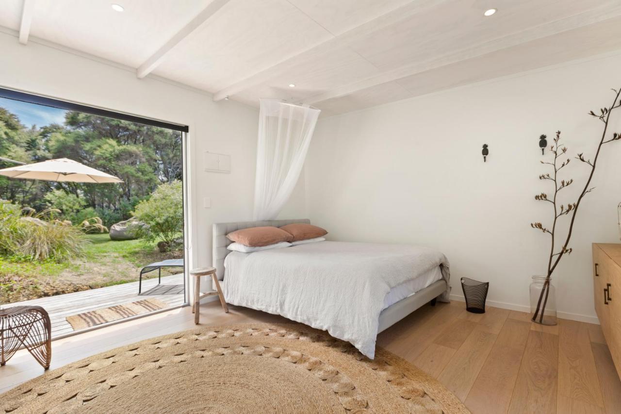 Palm Views - Stay Waiheke Palm Beach Extérieur photo